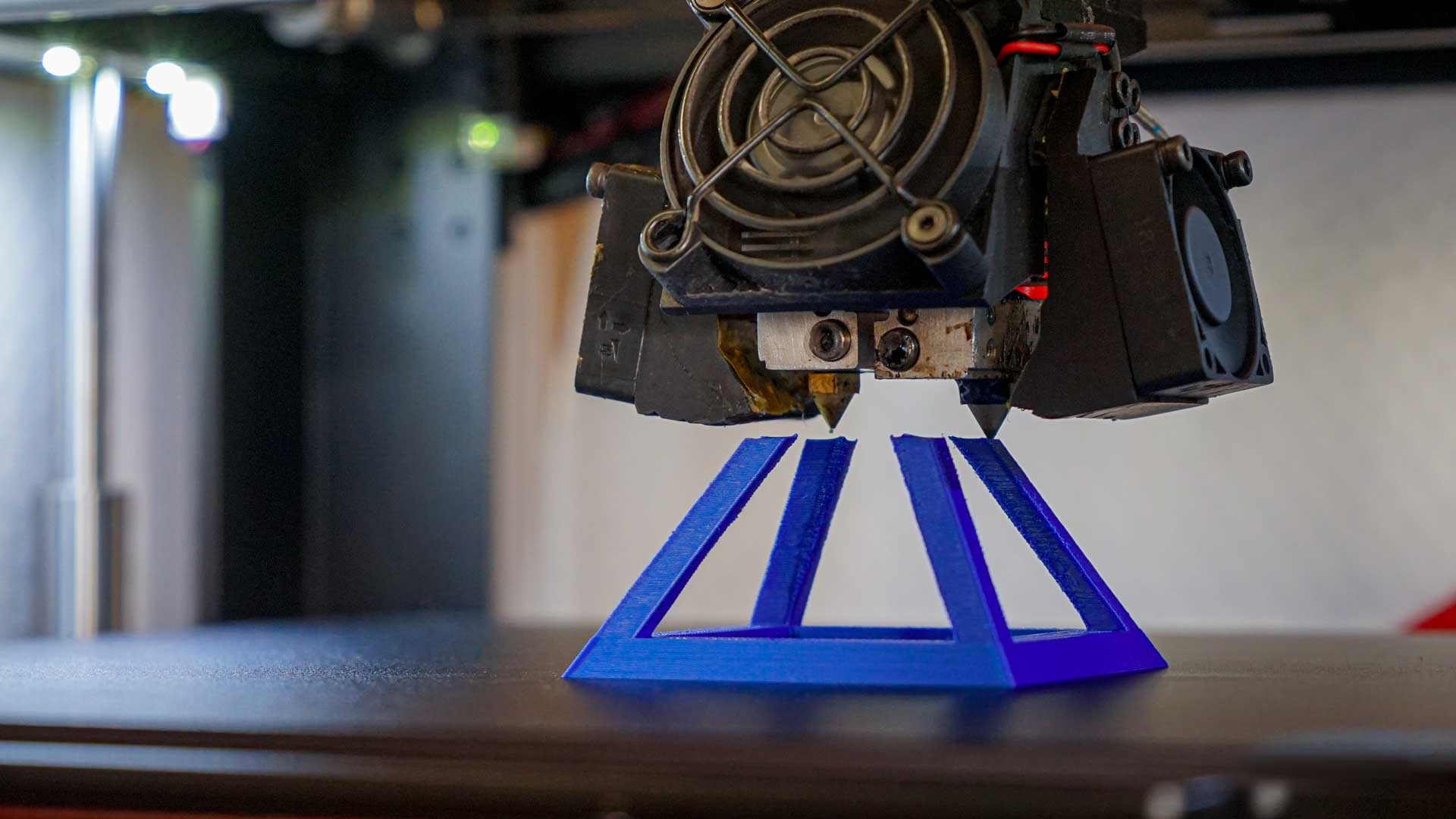 IMAGE_IMPRIMANTE_3D_RAISE_PRO_ESI3D IMAGE_IMPRIMANTE_3D_RAISE_PRO_ESI3D